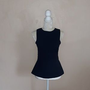 NWT H & M structured sleeveless top with peplum